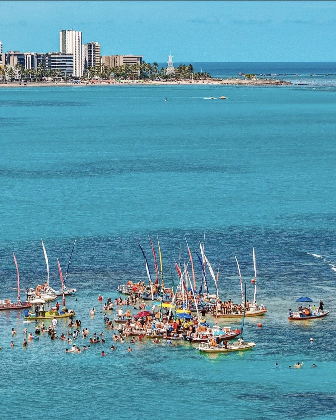 Passeio Piscinas Naturais de Pajuçara — Maceió, Alagoas